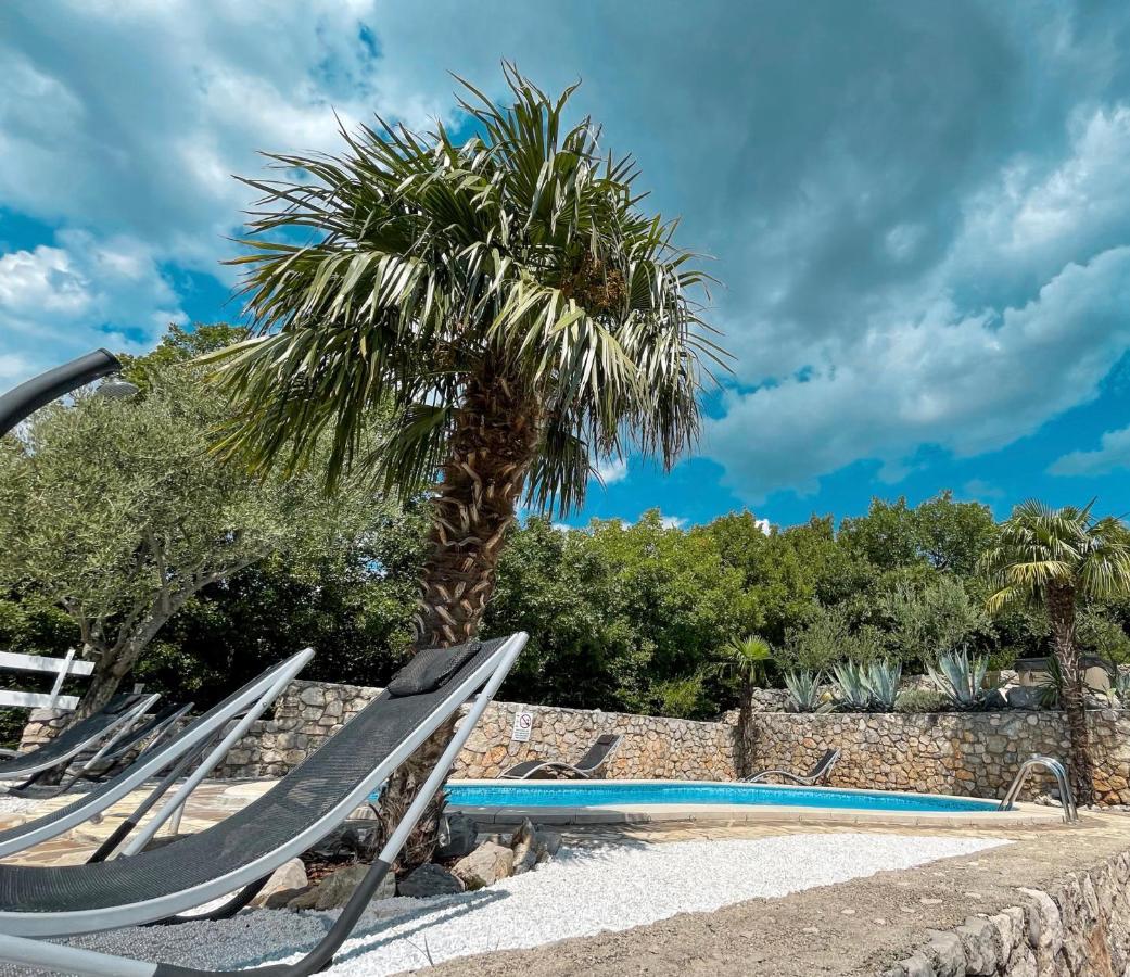 Apartments Villa Klaudia - Adults Only Crikvenica Exterior foto